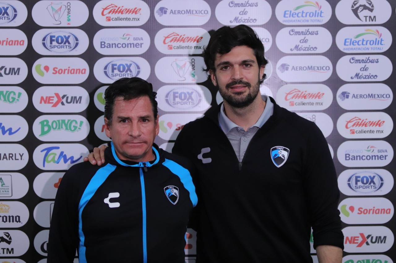 La Jaiba Brava presentó a Mario García La Jaiba Brava presentó a Mario García