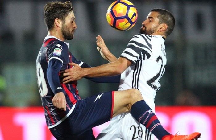 Asistencia y debut como titular en Serie A Asistencia y debut como titular en Serie A