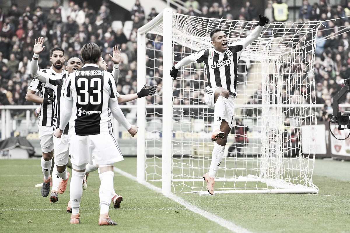 Alex Sandro decide e Juventus derrota Torino no clássico de Turim