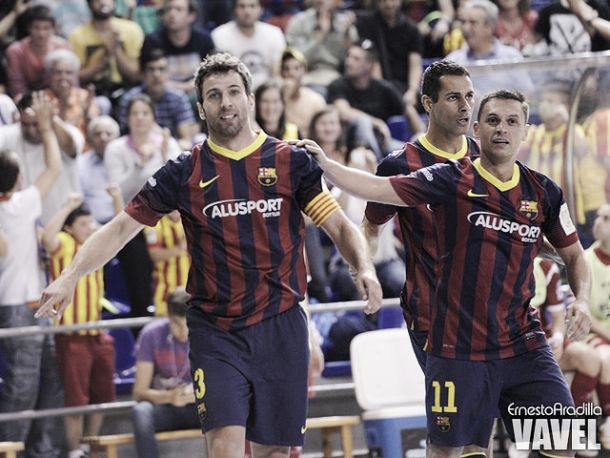 El FC Barcelona Alusport golpea primero