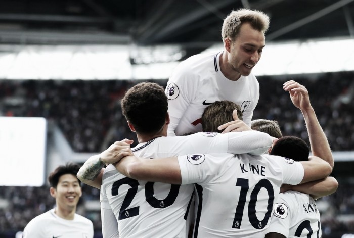 El Tottenham de Kane arrolla al Liverpool y pelea por la Premier