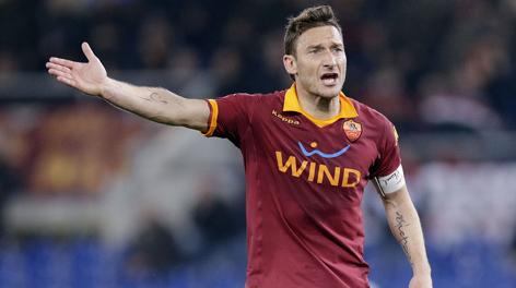 Totti: "Sto con Osvaldo"