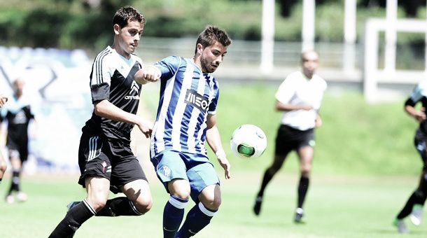 FC Porto deixa cair promessa: Tozé assina pelo Vitória de Guimarães