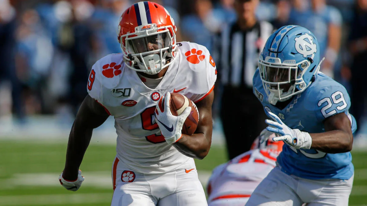 Highlights and Touchdowns: Clemson 39-10 North Carolina in NCAAF