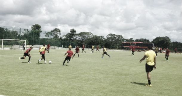 Eduardo Baptista promove mudanças no Sport no último treino antes de enfrentar o Grêmio Eduardo Baptista promove mudanças no Sport no último treino antes de enfrentar o Grêmio