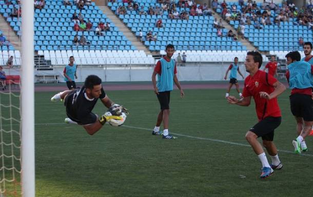 El Almería ultima su preparación frente al segundo equipo y el juvenil