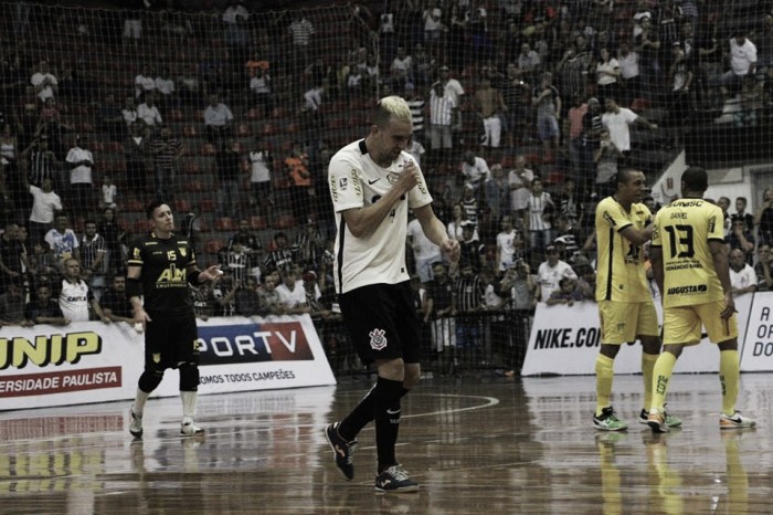Corinthians quebra sina, vence Assoeva e está na final da Liga Nacional de Futsal