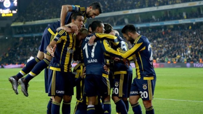 Europa League, doppio Souza: il Fenerbahce batte il Lokomotiv e vede gli ottavi