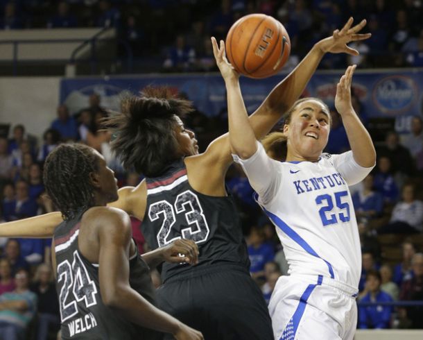 Kentucky's Makayla Epps Scores 42 And Hits Game Winner In 2OT Win