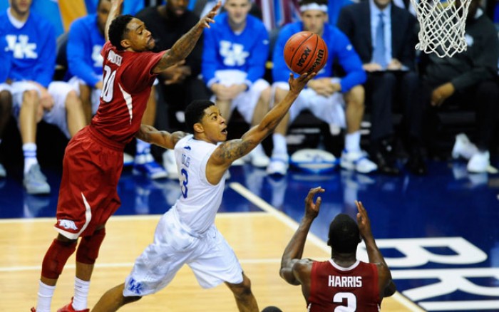 #23 Kentucky Wildcats Face Tough Road Test Against Arkansas Razorbacks