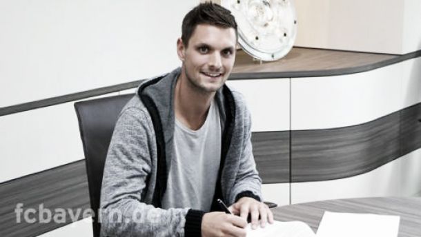 Bayern Munich sign VfB Stuttgart 'keeper Sven Ulreich