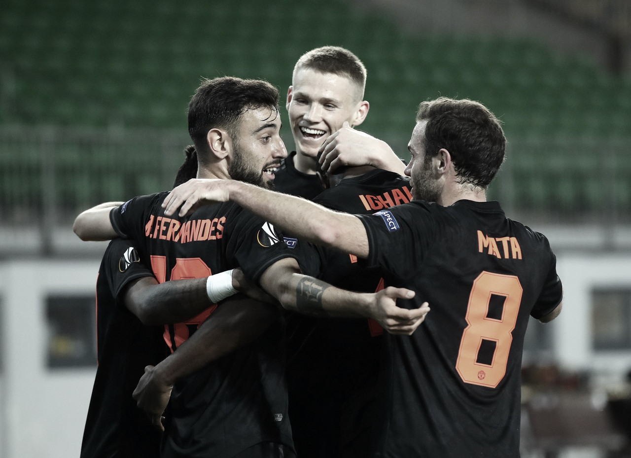 El United golea y los Wolves dejan vivos a un Olympiacos con uno menos todo el partido El United golea y los Wolves dejan vivos a un Olympiacos con uno menos todo el partido