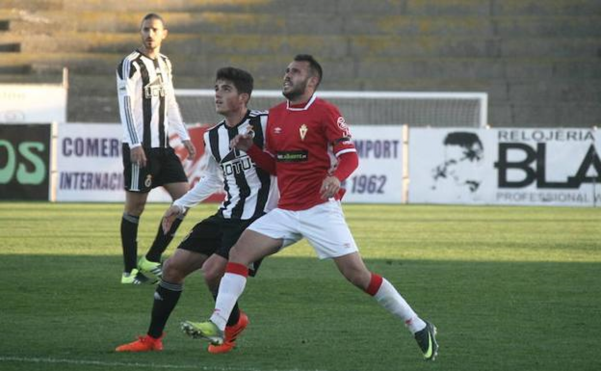 Previa Real Murcia - Real Balompédica Linense: Mucho en juego en Nueva Condomina