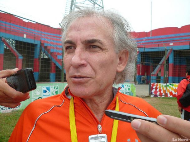 Juan Urquiza dejó de ser el DT del Deportivo Quevedo