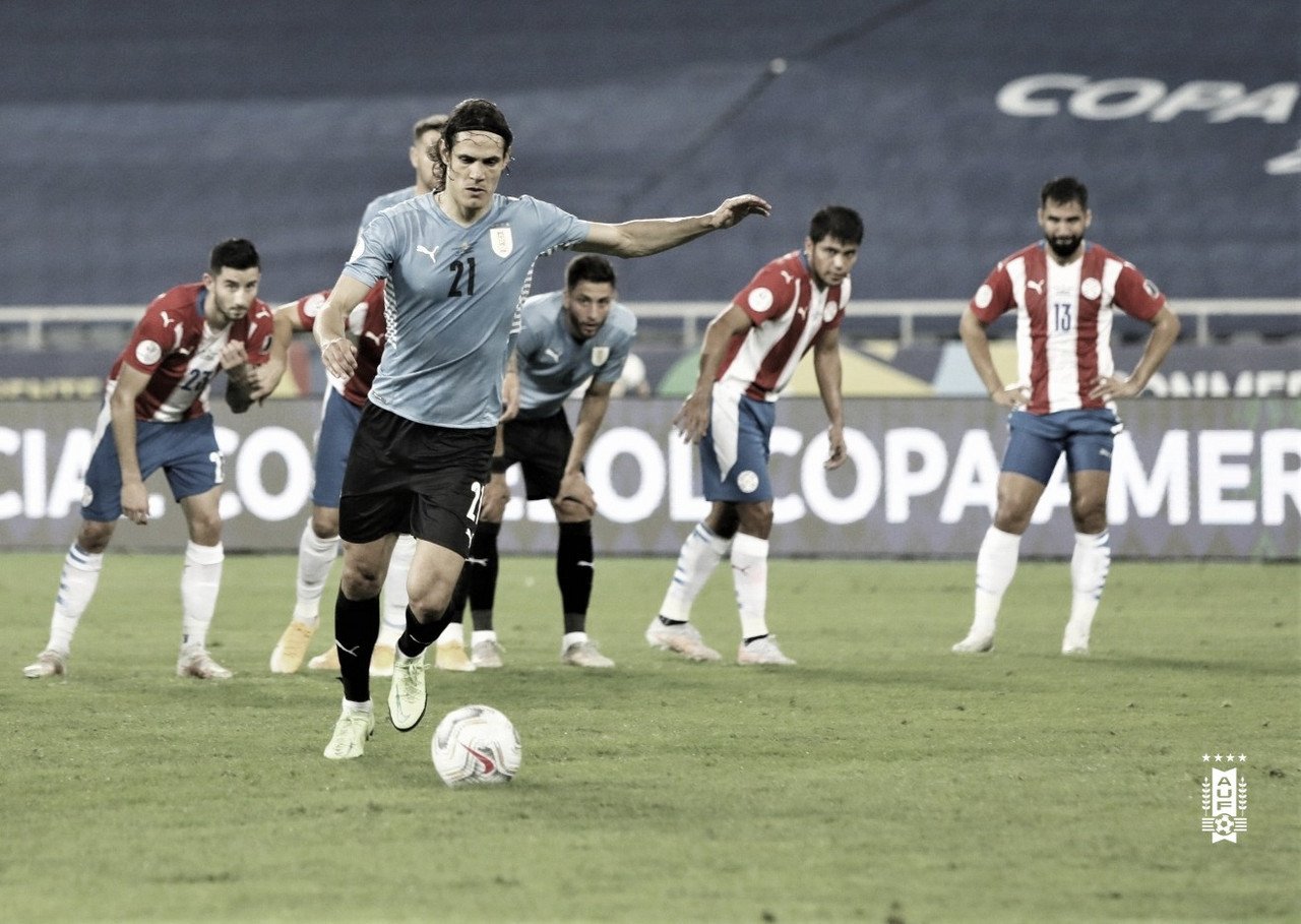 Com gol de Cavani, Uruguai vence Paraguai e termina primeira fase na vice-liderança do Grupo A