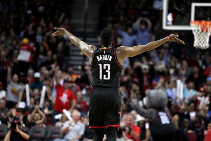 NBA - Kevin Mchale non le manda a dire: "James Harden non è un leader"