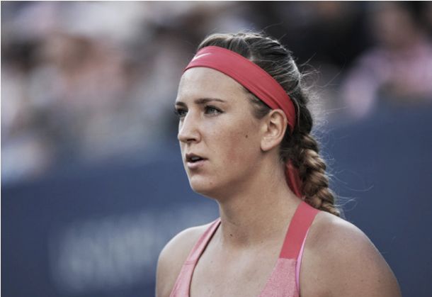 Victoria Azarenka battles through to the second round