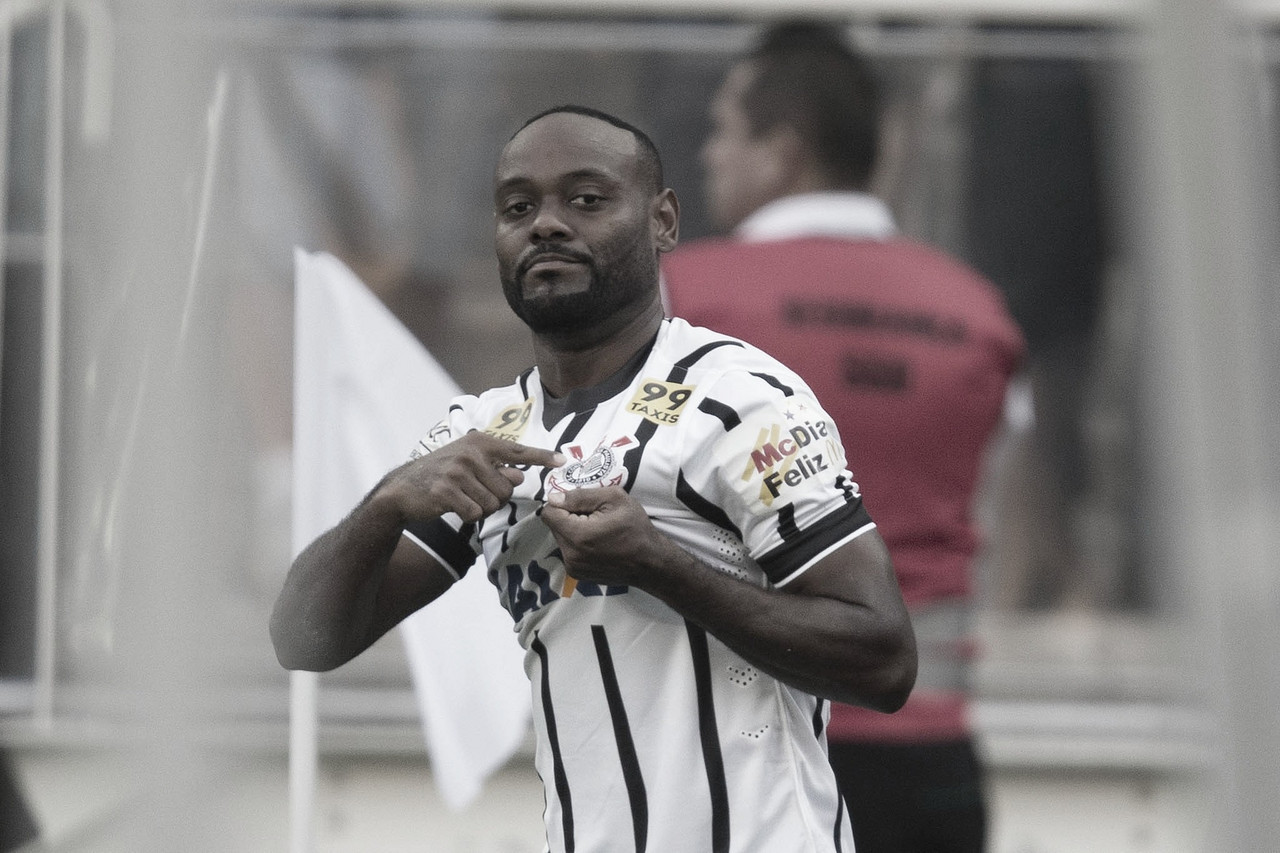 Não existe amor em SP: Corinthians anuncia rescisão de contrato com Vagner Love Não existe amor em SP: Corinthians anuncia rescisão de contrato com Vagner Love