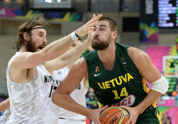 Basket, Mondiali Spagna 2014: Valanciunas salva una pessima Lituania