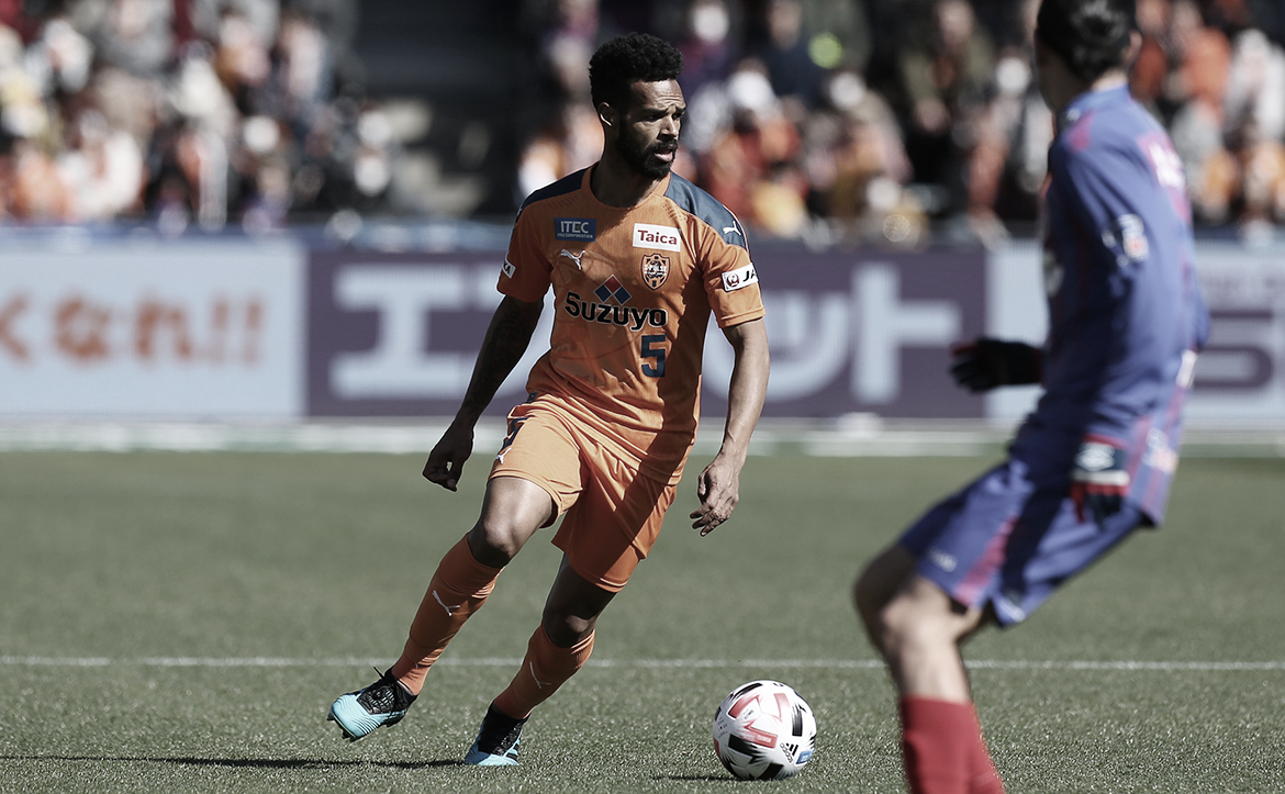 Valdo analisa primeiro ano no Japão e mira evolução de rendimento no Shimizu S-Pulse Valdo analisa primeiro ano no Japão e mira evolução de rendimento no Shimizu S-Pulse