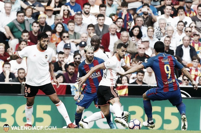 Valencia CF - FC Barcelona: puntuaciones del Valencia, jornada 9 de LaLiga