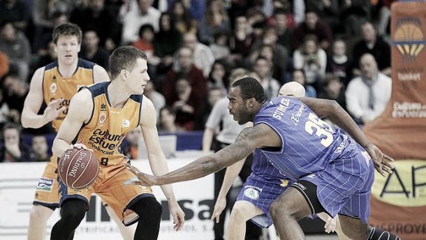 Valencia Basket remonta un encuentro trepidante