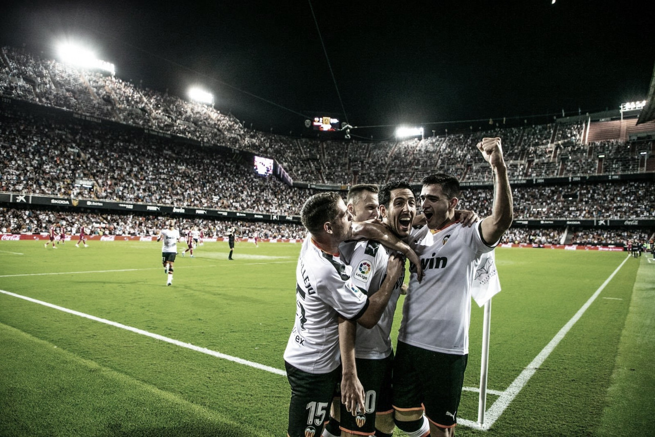 Resumen del Valencia 2-0 Granada en LaLiga Santander 2019 Resumen del Valencia 2-0 Granada en LaLiga Santander 2019