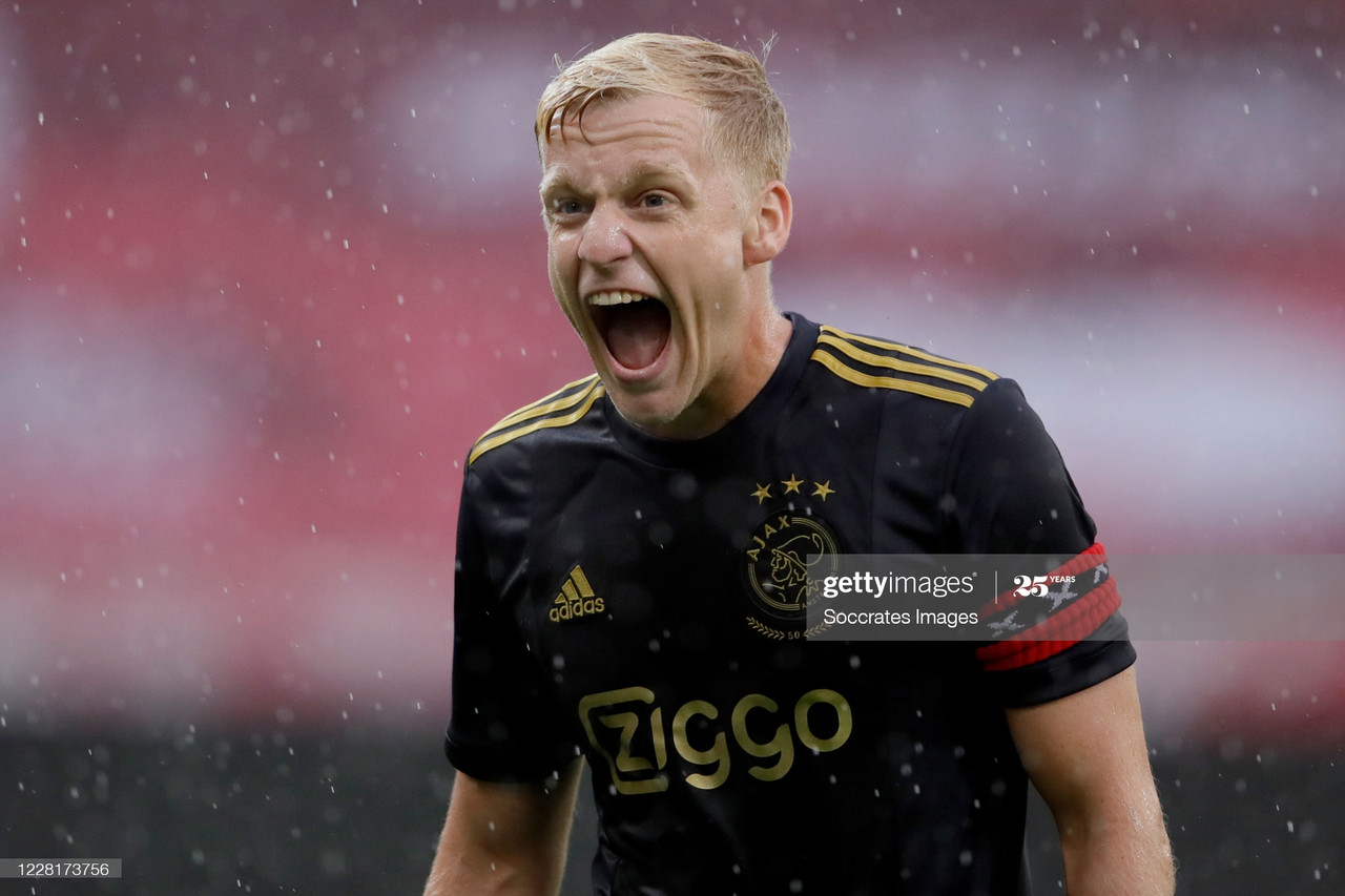 Who is Donny van de Beek and how will he fit in at United?