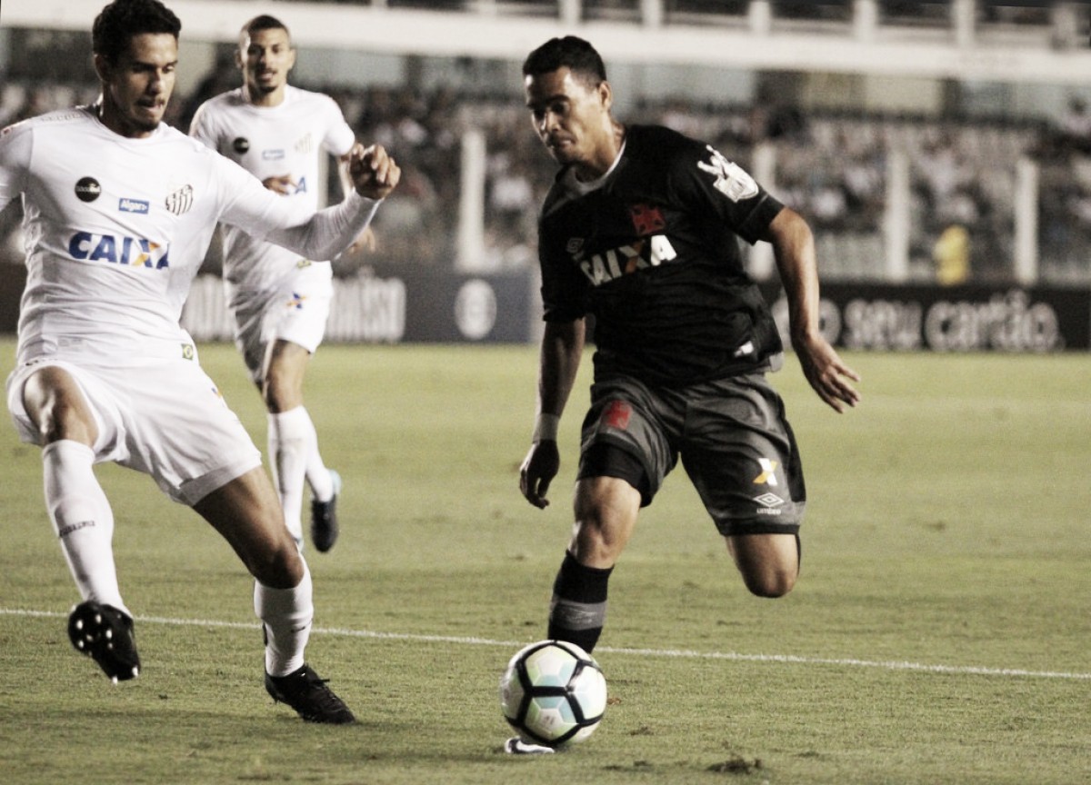 Vasco busca reação no Brasileirão contra Santos para se afastar de vez da zona de rebaixamento Vasco busca reação no Brasileirão contra Santos para se afastar de vez da zona de rebaixamento