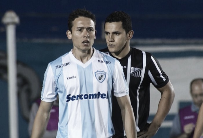Londrina vence Bragantino sem sustos na Série B Londrina vence Bragantino sem sustos na Série B