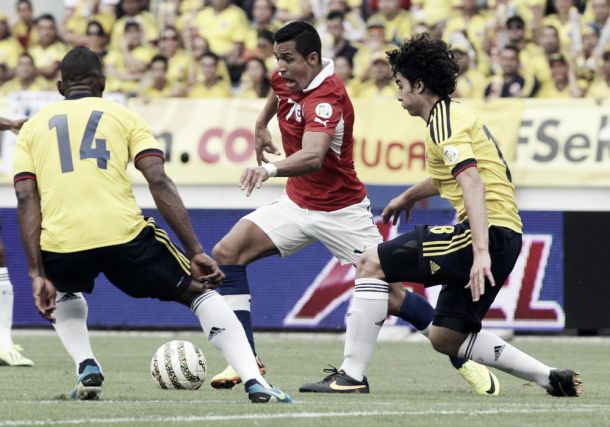 Stefan Medina: "Hoy
estoy luchando por estar de nuevo en la Selección" Stefan Medina: "Hoy
estoy luchando por estar de nuevo en la Selección"