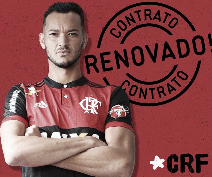 Capitão, Réver renova com Flamengo por mais dois anos e meio