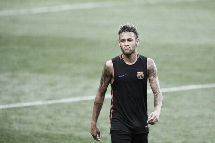 Neymar abandona treino do Barcelona após briga com Nelson Semedo
