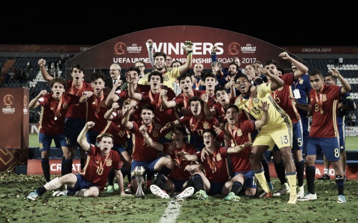 Espanha derrota Inglaterra nos pênaltis e conquista nono título do Europeu Sub-17