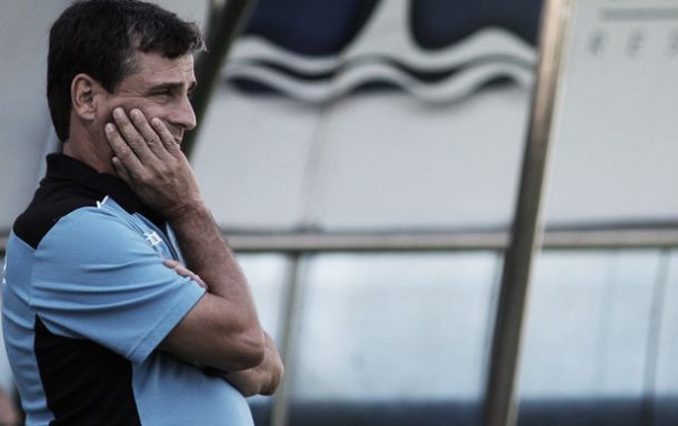 Eduardo Hungaro não é mais treinador do Botafogo