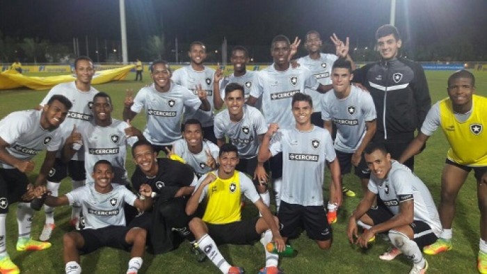 Botafogo se fecha bem e segura Flamengo, que dá adeus à Copa RS sub-20
