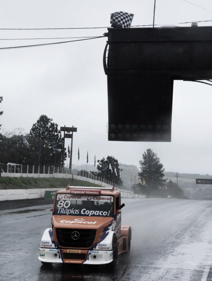 Diogo Pachenki ganha a primeira na Fórmula Truck em Tarumã Diogo Pachenki ganha a primeira na Fórmula Truck em Tarumã