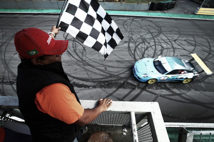 Rodrigo Baptista e Pedro Queirolo vencem em Interlagos Porsche Império GT3 Cup