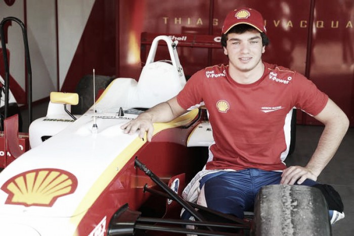 Thiago Vivacqua testa em Interlagos pela F3 Brasil Thiago Vivacqua testa em Interlagos pela F3 Brasil