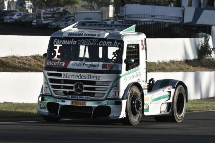 Paulo Salustiano busca terceira vitória seguida pela Fórmula Truck em Interlagos Paulo Salustiano busca terceira vitória seguida pela Fórmula Truck em Interlagos