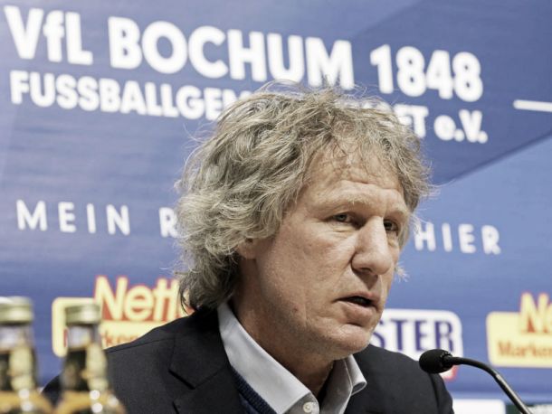 Verbeek presented as new Bochum boss, promises attacking football