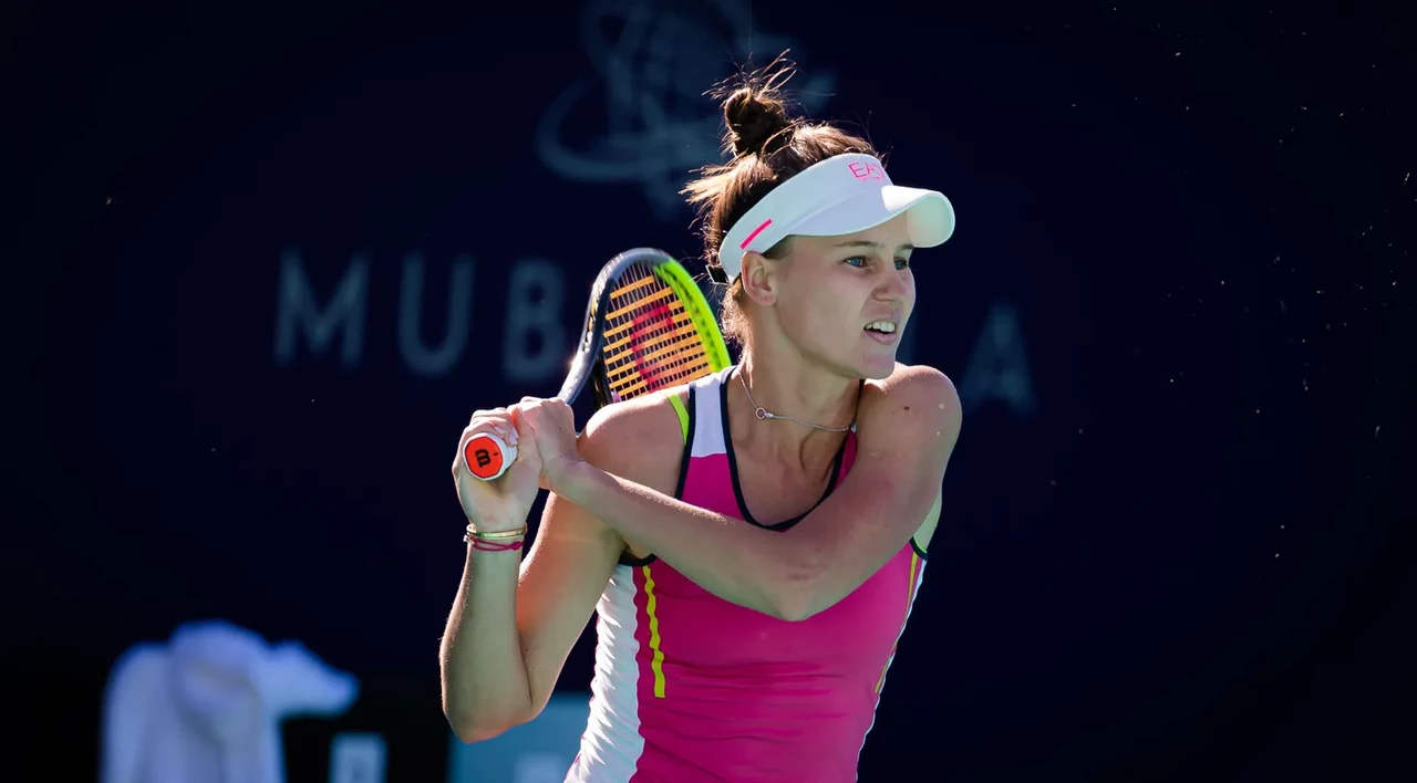 WTA Abu Dhabi Veronika Kudermetova upsets Elina Svitolina in three-set thriller