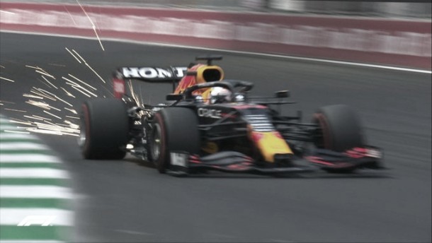 Verstappen sorprende a Hamilton en los últimos libres de
Yeda