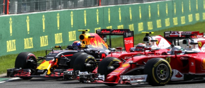 Verstappen e Raikkonen trocam acusações após incidentes no GP da Bélgica Verstappen e Raikkonen trocam acusações após incidentes no GP da Bélgica