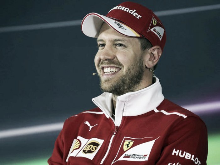 F1 - GP Cina, Vettel mette pressione alle Mercedes