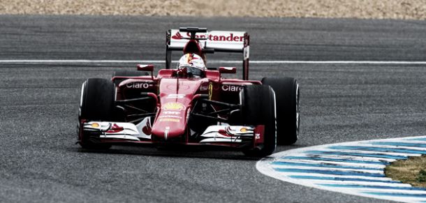 Sebastian Vettel sigue al frente en los tests de Jerez