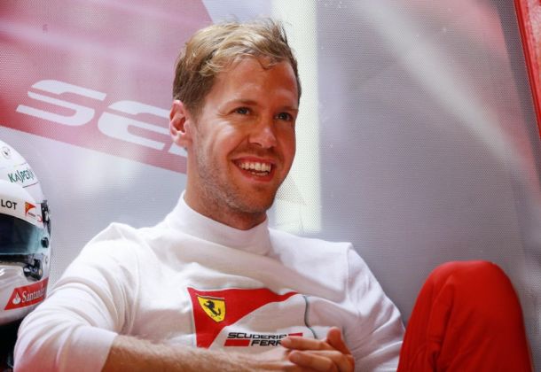 F1 Vettel, re di Singapore