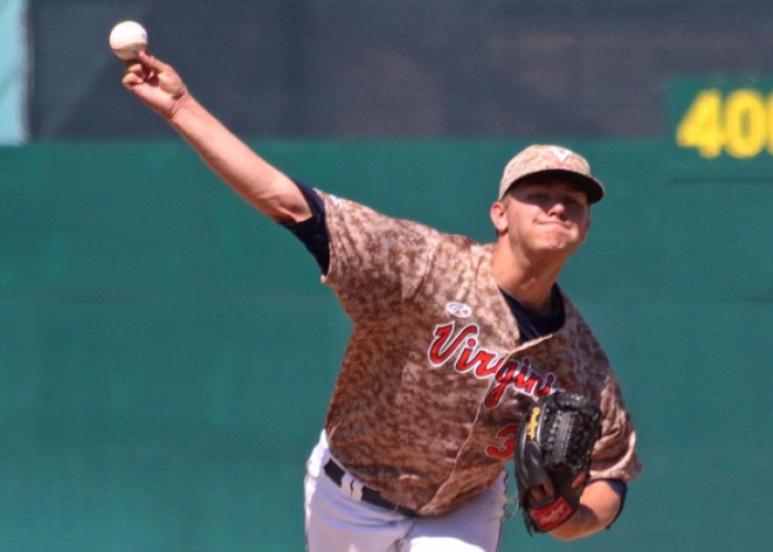 Defending College Baseball Champ Virginia Cavaliers Barely Survive Kent State's Rally, 8-6