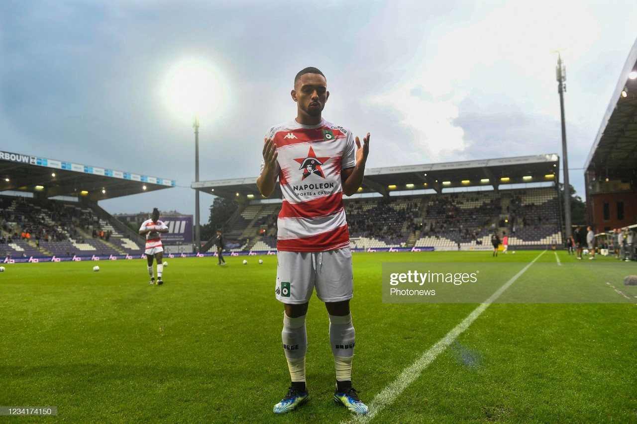 Brazilian Vitinho joins Burnley on four-year deal