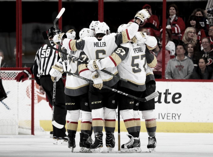 Los Golden Knights, líderes de la NHL